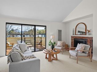 279 Enterprise Drive, Rohnert Park, CA 94928