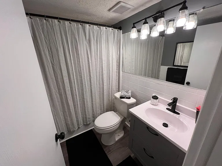 207 S Harris St — Photo 17