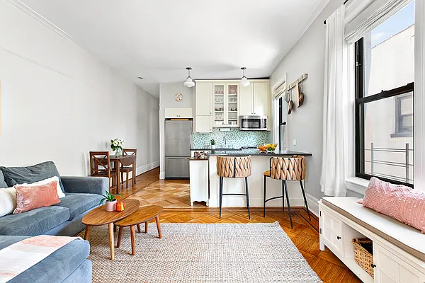 Sold by Compass | media 2