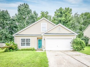 621 Resinwood Rd, Moncks Corner, SC 29461