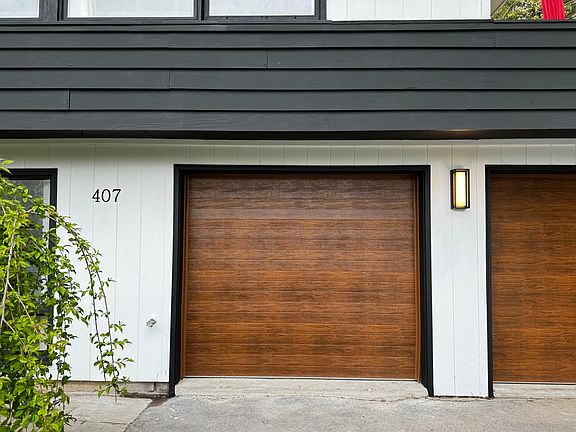 2nd image of 407 Churchill Ln