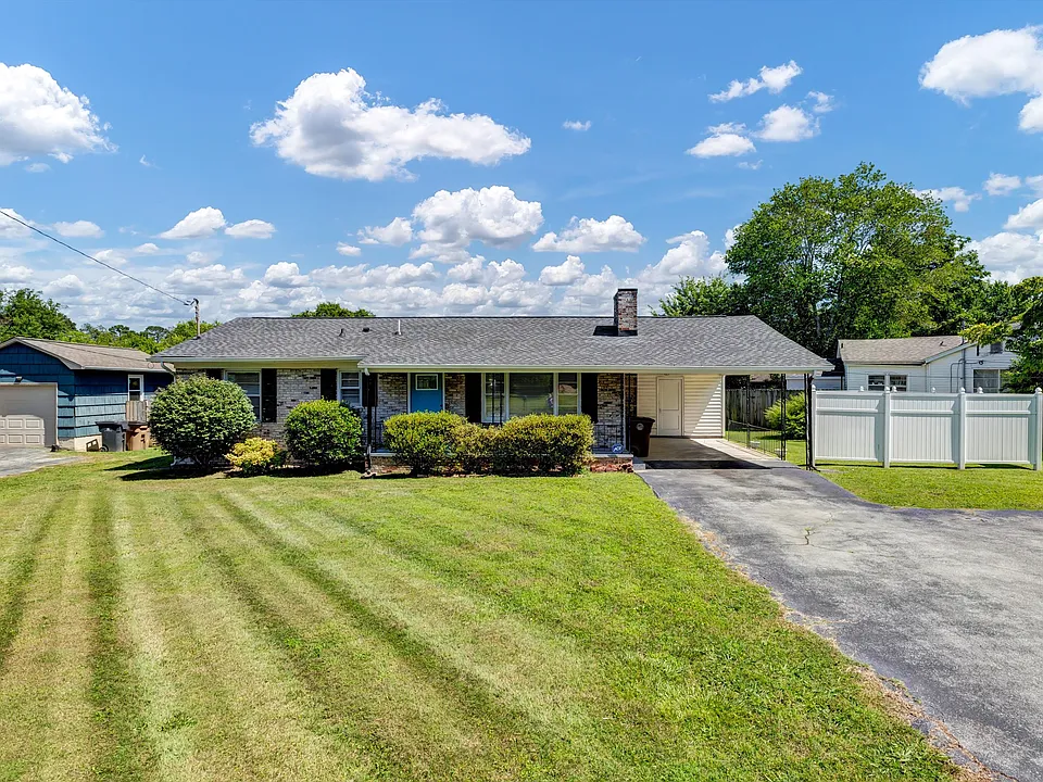 1100 Highland Dr