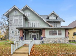 859 Henry Ave SE, Grand Rapids, MI 49507