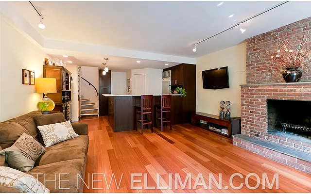 Sold by Douglas Elliman | media 4