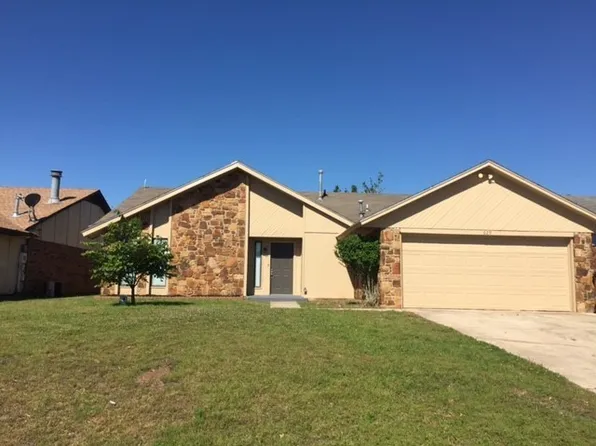 629 Westridge Dr, Yukon, OK 73099