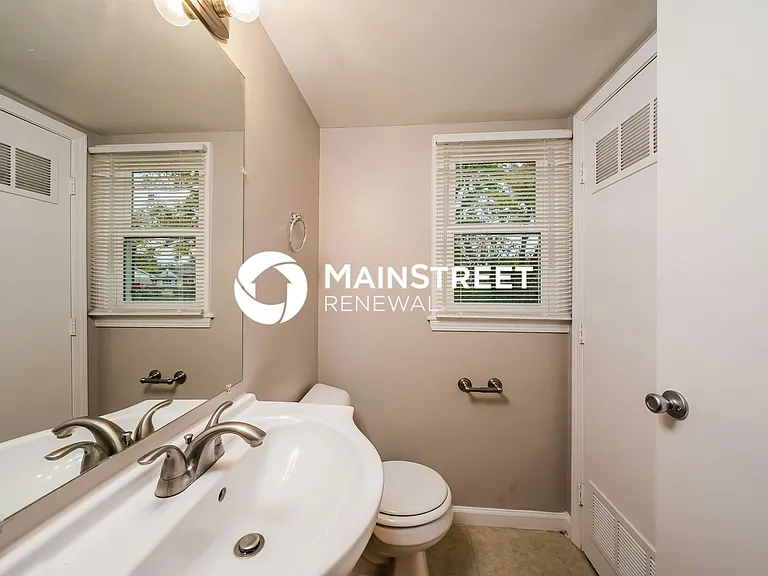 Main Bathroom