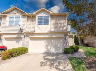 1045 Evening Shade Cir, Beech Grove, IN 46107