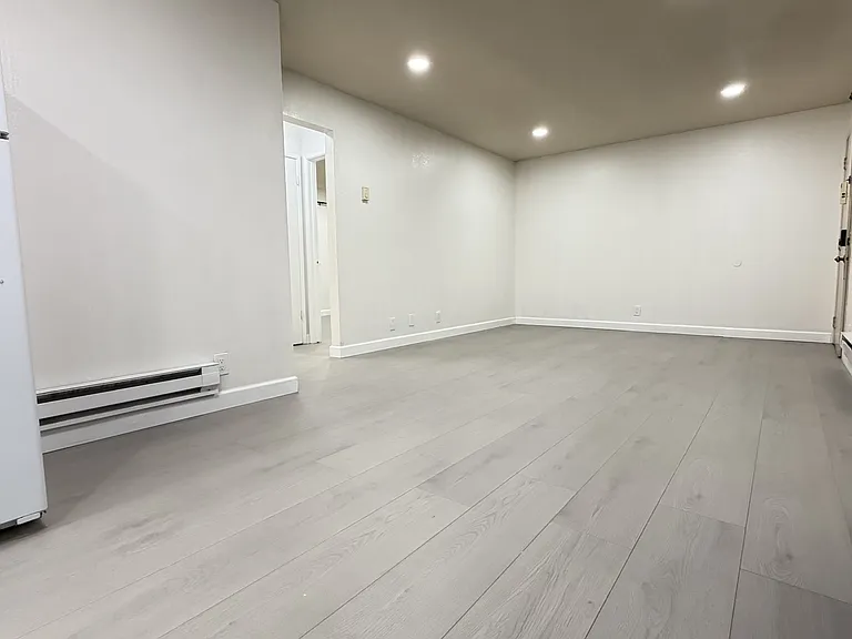 1577 Pomeroy Ave #202 — Photo 11