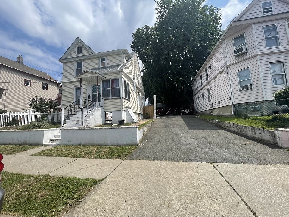1st image of 230 Randolph St
