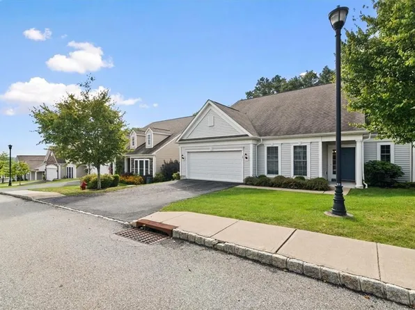 27 Walker Drive, Carmel, NY 10512