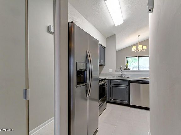 5th image of 8174 Virgo St