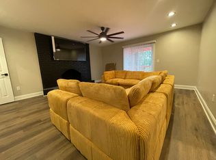 2775 Hogan Rd, East point, GA 30344