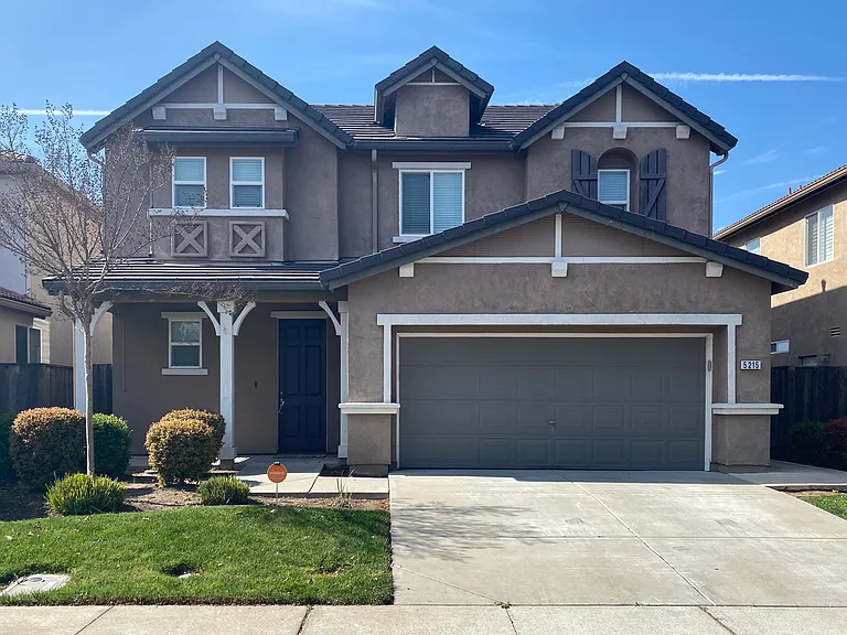 5215 Noyack Way — Photo 1