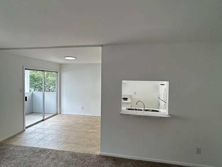 2318 Dorrington St #3 — Photo 17