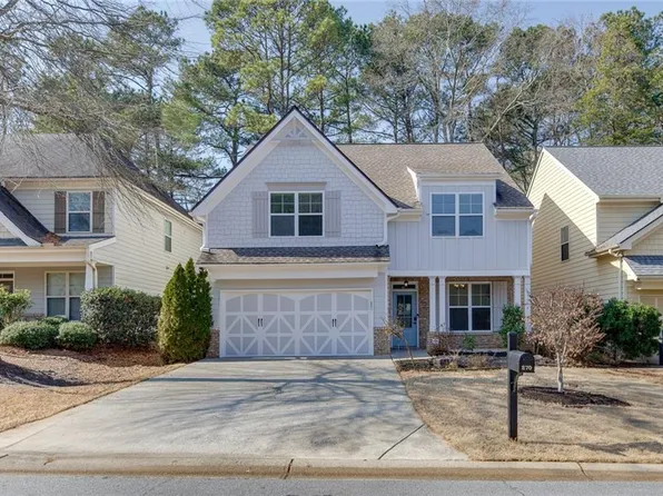 270 Ascott Ln, Woodstock, GA 30189