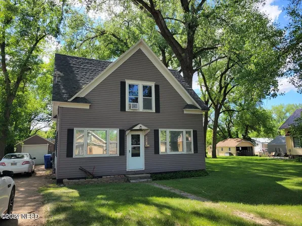 409 Monroe Ave, Willow Lake, SD 57278