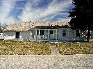 1st image of Lakehurst Dr