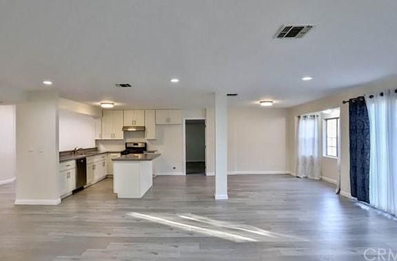 3rd image of 14716 Borego Dr
