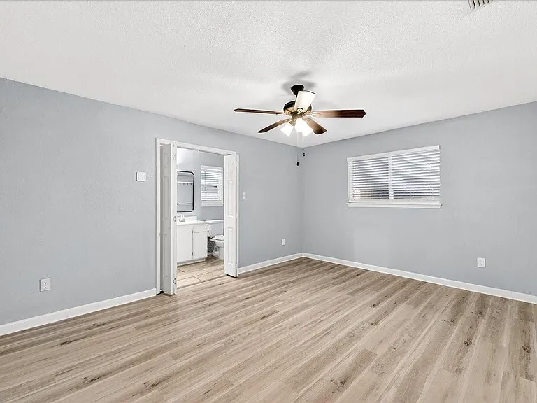 1749 Dawn Breeze Dr — Photo 15