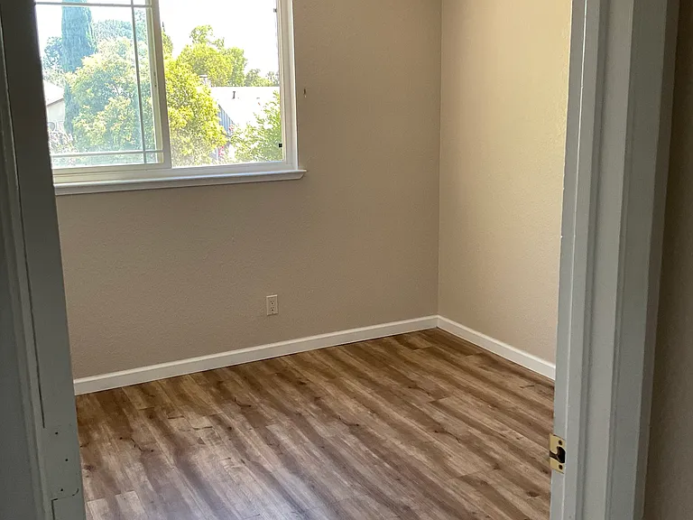 4215 Equinox Way — Photo 25