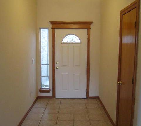 4th image of 617 Vickery Ave