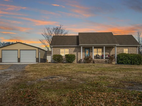 138 Pigeon Roost Rd, Brush Creek, TN 38547