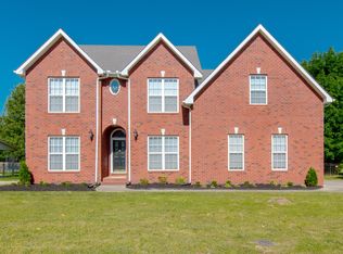 1726 Joben Dr, Murfreesboro, TN 37128