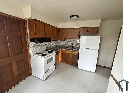 2 bed, 800 sqft, $1,200 — Photo 4