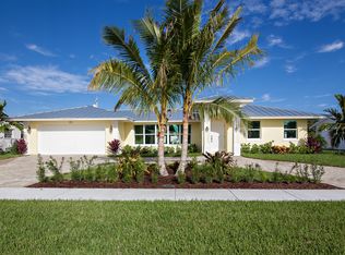 125 Cruiser Rd N, North Palm Beach, FL 33408