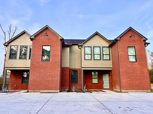 12204 Hairston Cir #B Photo 1