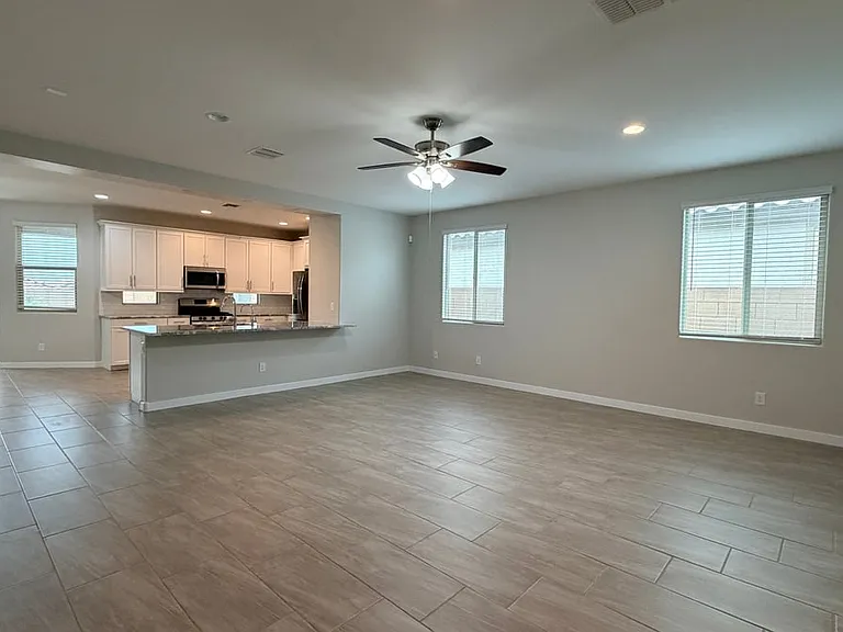 1614 W Corral Rd — Photo 12
