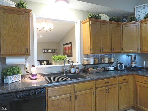 5th image of 2267 Rolling Oak Dr