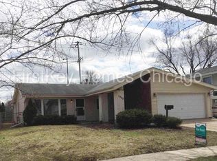 1958 Ashwood Ln, Aurora, IL