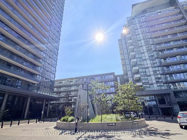 56 Forest Manor Rd, Toronto, ON
