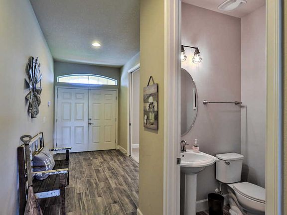 4th image of 1932 Mendocino Ln