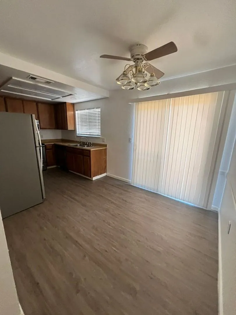 1316 Chukar St — Photo 3