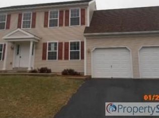 161 Millennium Dr, Blandon, PA 19510
