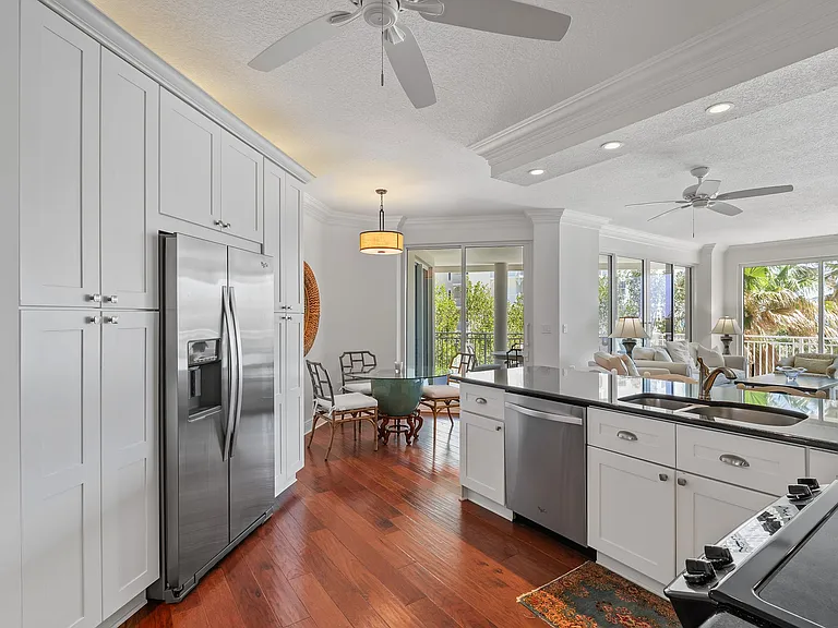 1660 S Highway A1A #122 — Photo 19