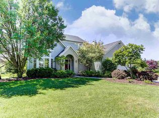 7323 McComb Rd, Churubusco, IN 46723