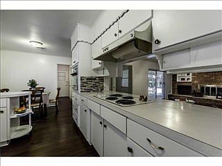 5th image of 4612 Starlight Dr