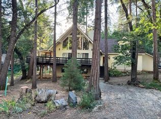 585 Linder Dr, Springville, CA 93265