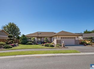 33 Aspen Creek Way, Sequim, WA 98382