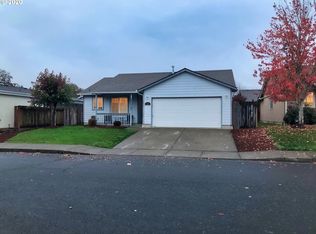924 Hawaii St SE, Salem, OR 97317