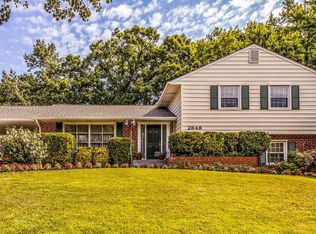 2848 Shanandale Dr, Silver Spring, MD 20904