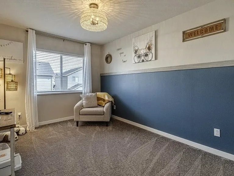 Accent Wall in Office room. Roof lighting will be included
