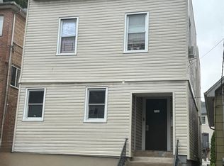 24 Webster Ave, Staten Island, NY 10301