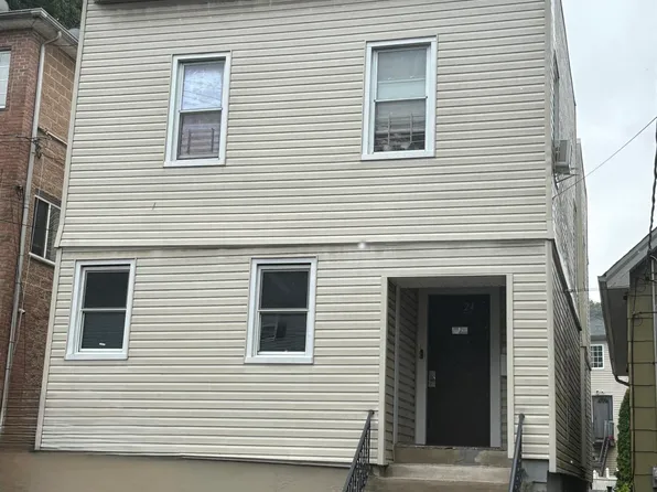 24 Webster Ave, Staten Island, NY 10301