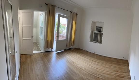 3rd image of 6319 Comstock Ave APT C