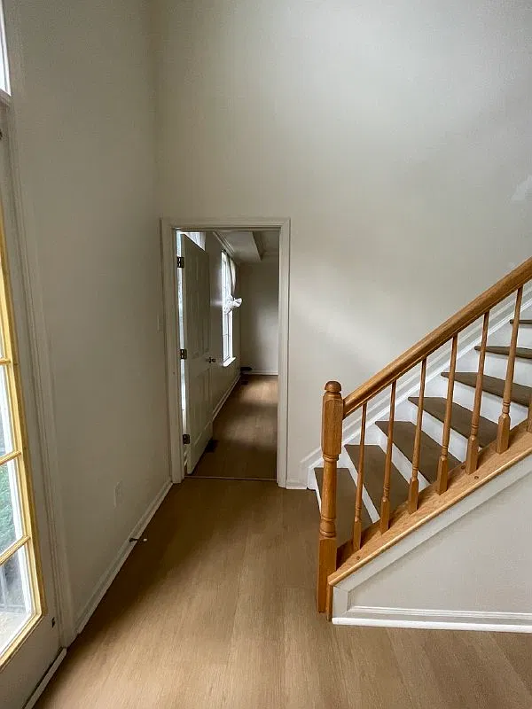 4 bed, 3.5 bath, 2464 sqft, $4,000 — Photo 3
