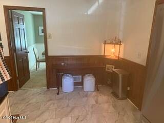 3rd image of 1906 White Pine Drive